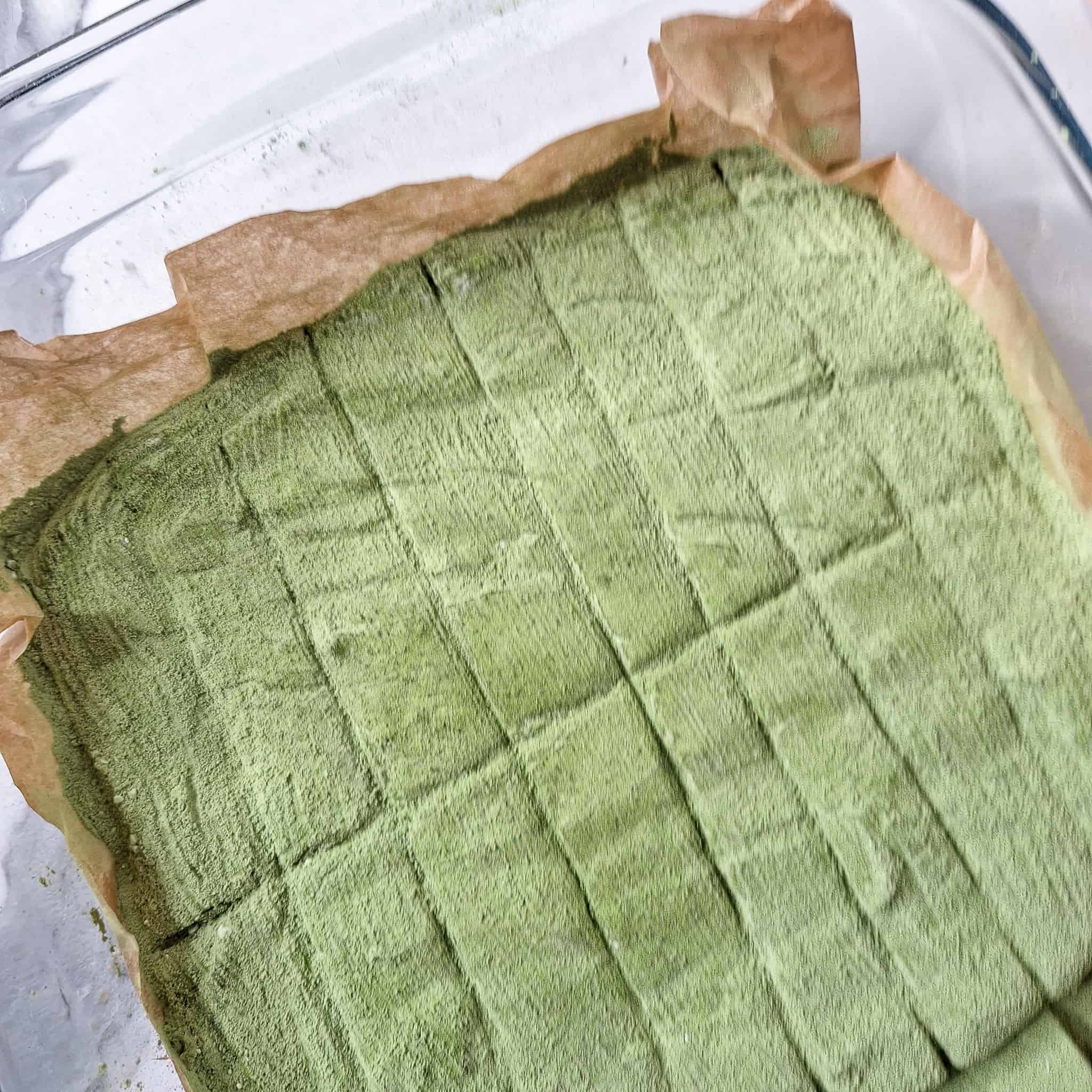 Sliced and dusted matcha espasol