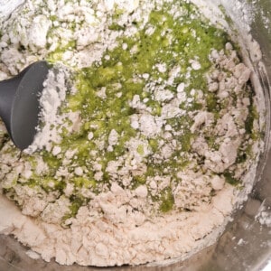 Glutinous rice flour and matcha heavy cream in a silver pot